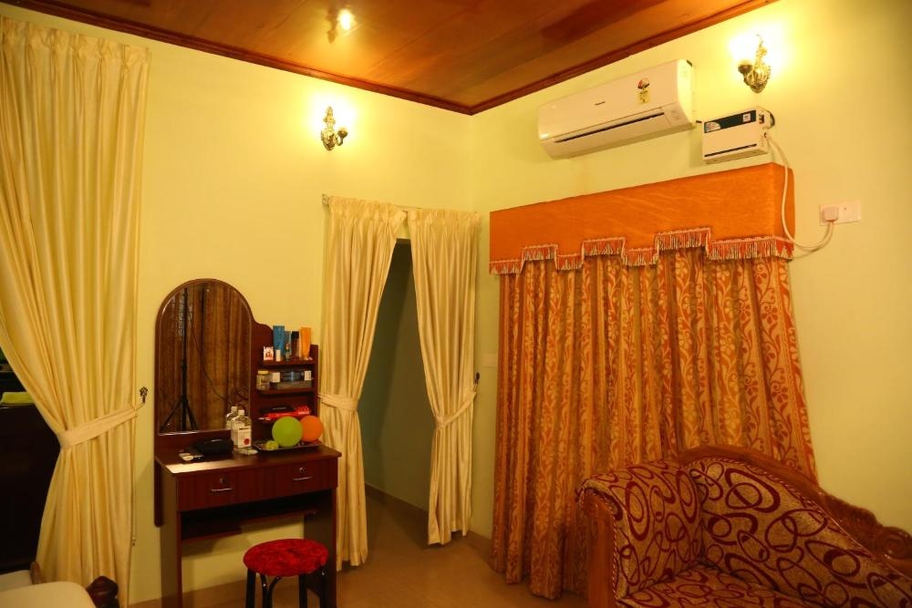 Room image 3